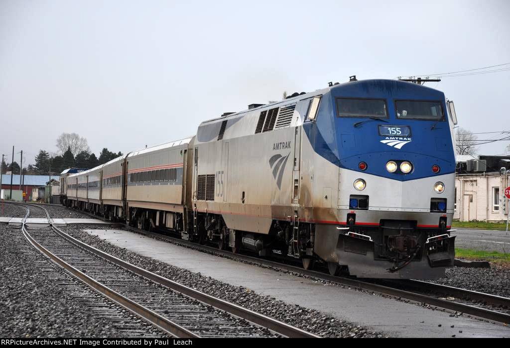 Late "Cascade Service" approaches the station